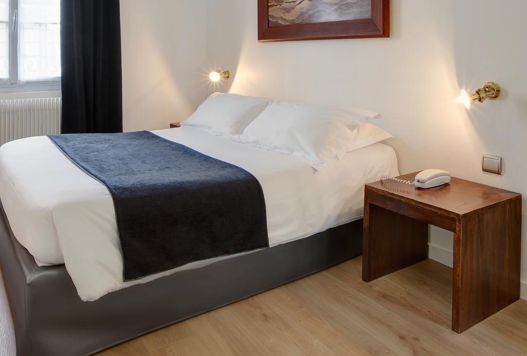 Hotel Monsieur Helder Париж Екстериор снимка