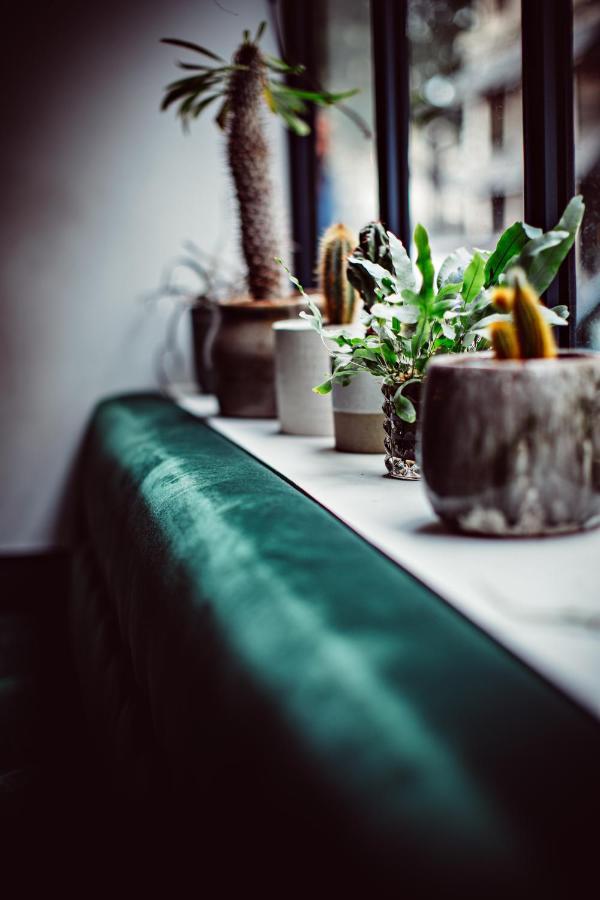 Hotel Monsieur Helder Париж Екстериор снимка